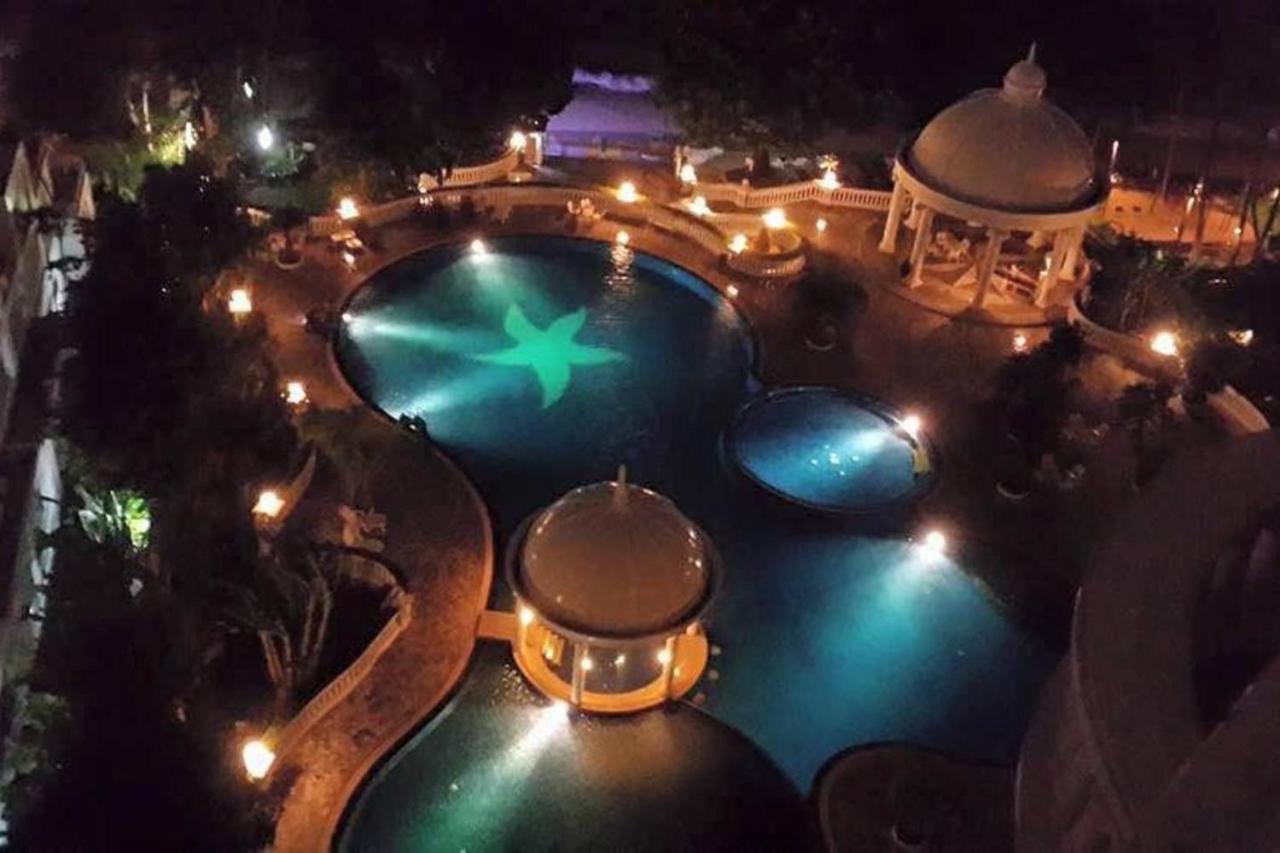 Sky Beach Beachfront Патая Екстериор снимка